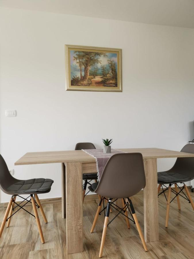 Ristovic Apartman Primošten Kültér fotó
