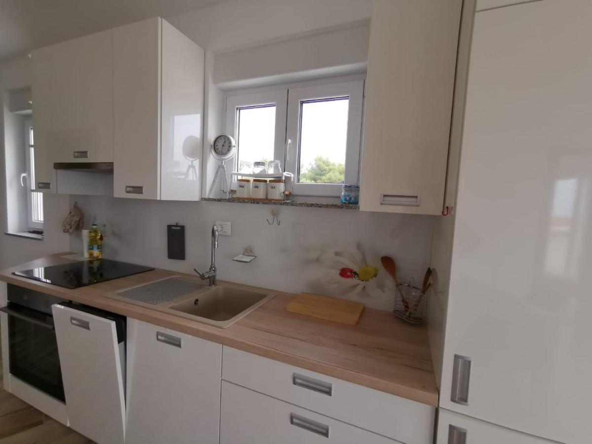 Ristovic Apartman Primošten Kültér fotó