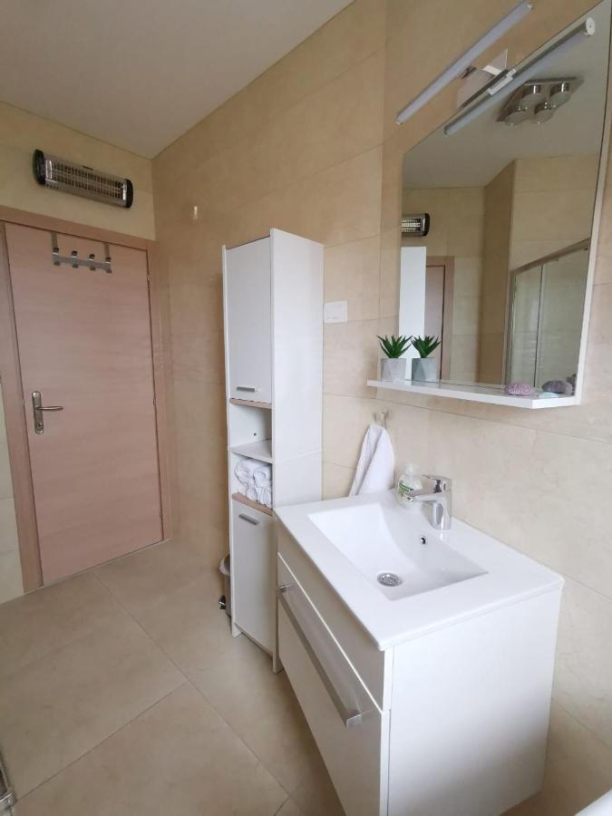 Ristovic Apartman Primošten Kültér fotó